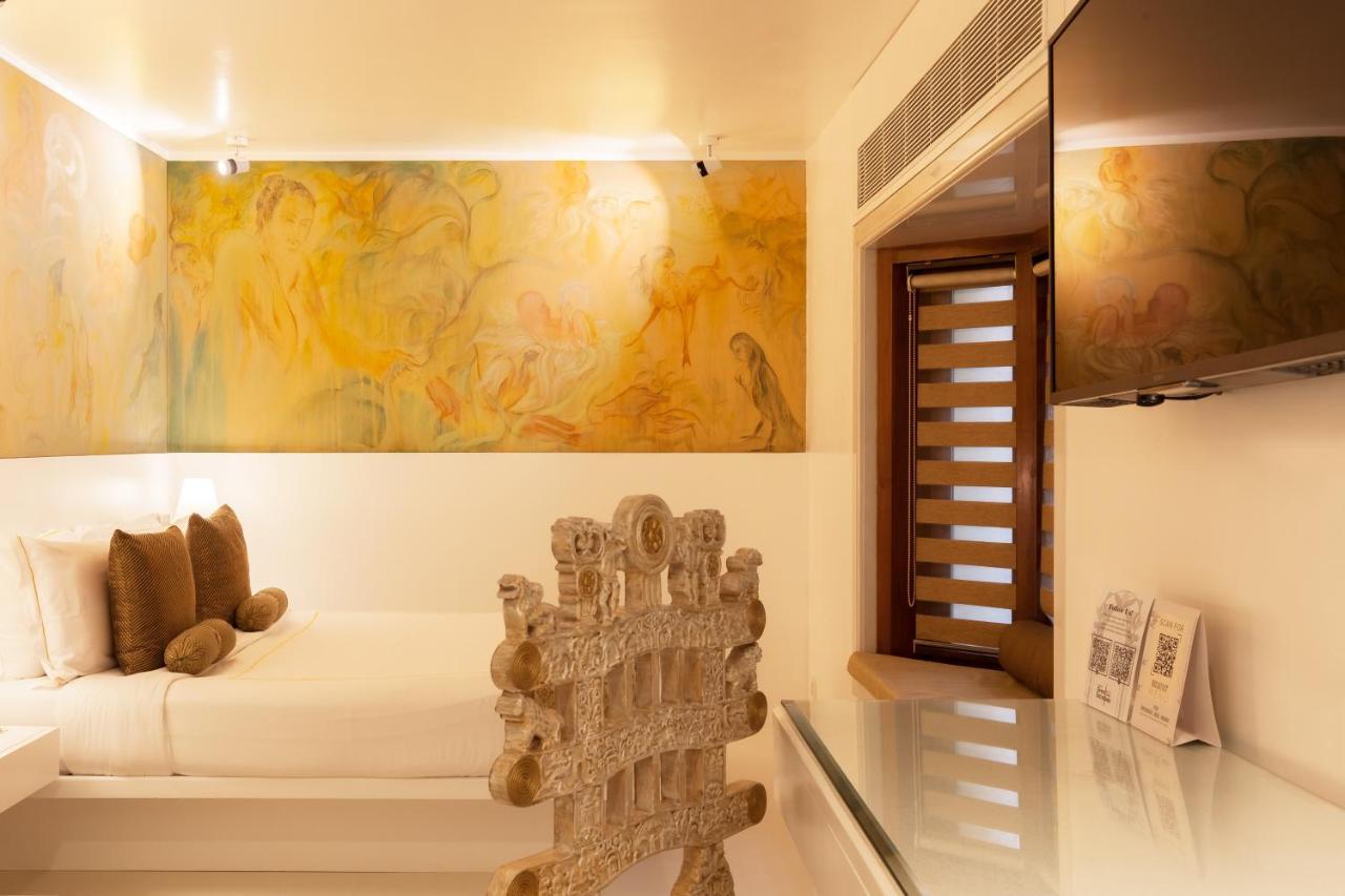 Le Sutra Hotel, Khar, Мумбаи Экстерьер фото