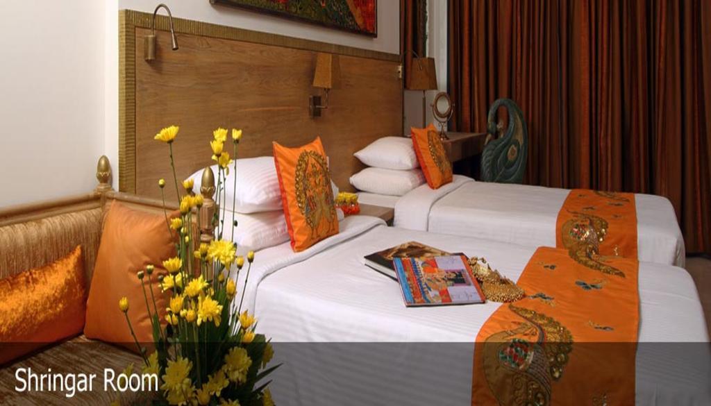 Le Sutra Hotel, Khar, Мумбаи Экстерьер фото
